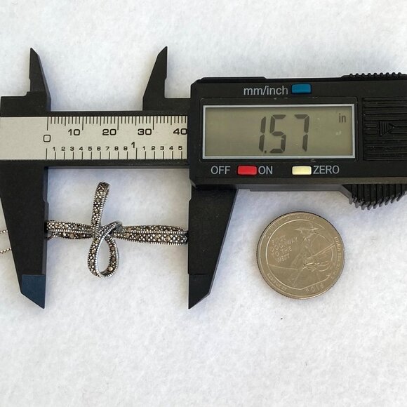 Sterling Silver 925 1.5" Dimensional Marcasite Cross Pendant Necklace 18" Chain - Picture 13 of 16